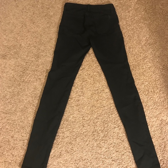 Joe’s black skinny jean - Picture 2 of 2